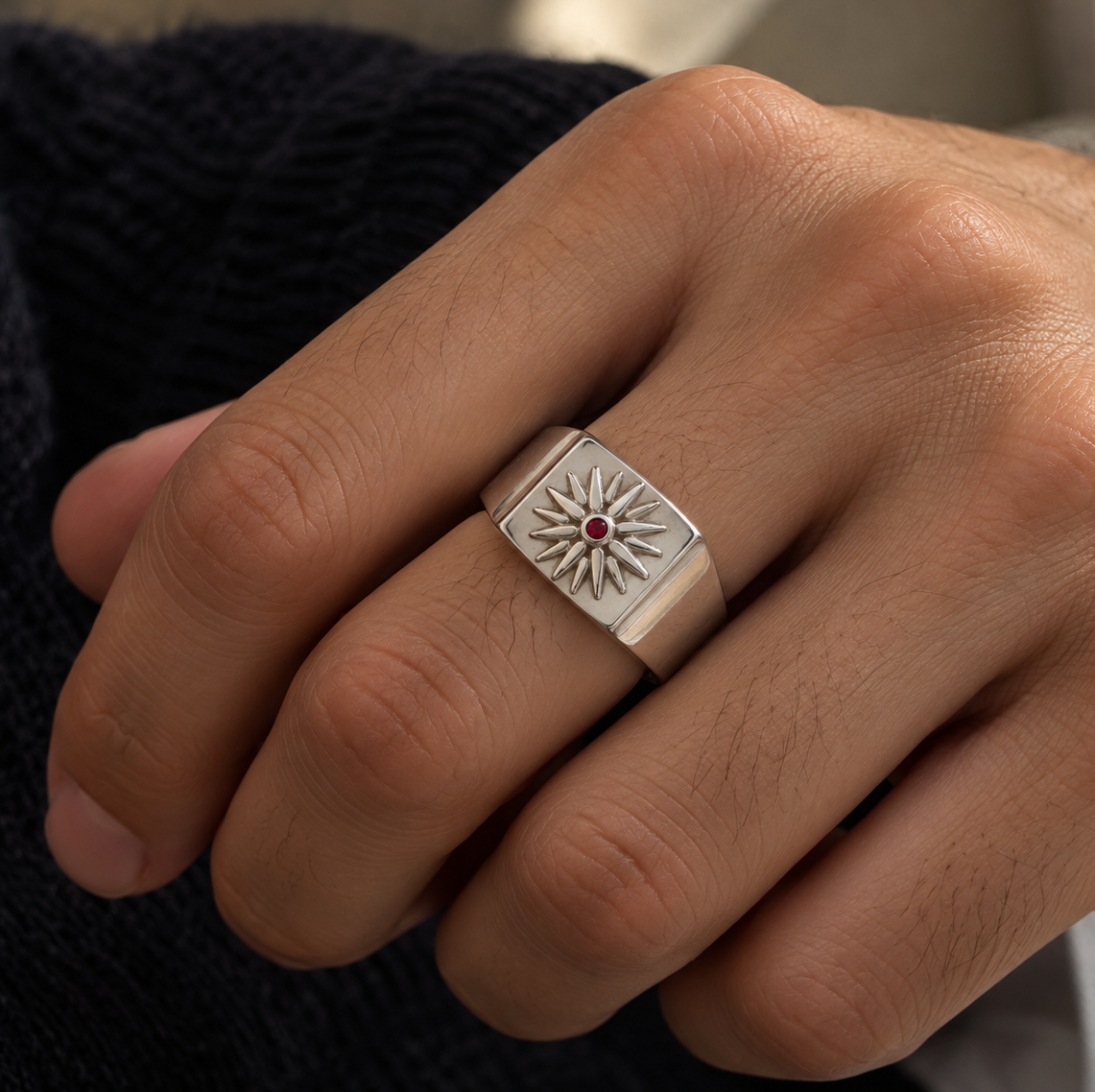 Pella Signet Ring - Silver