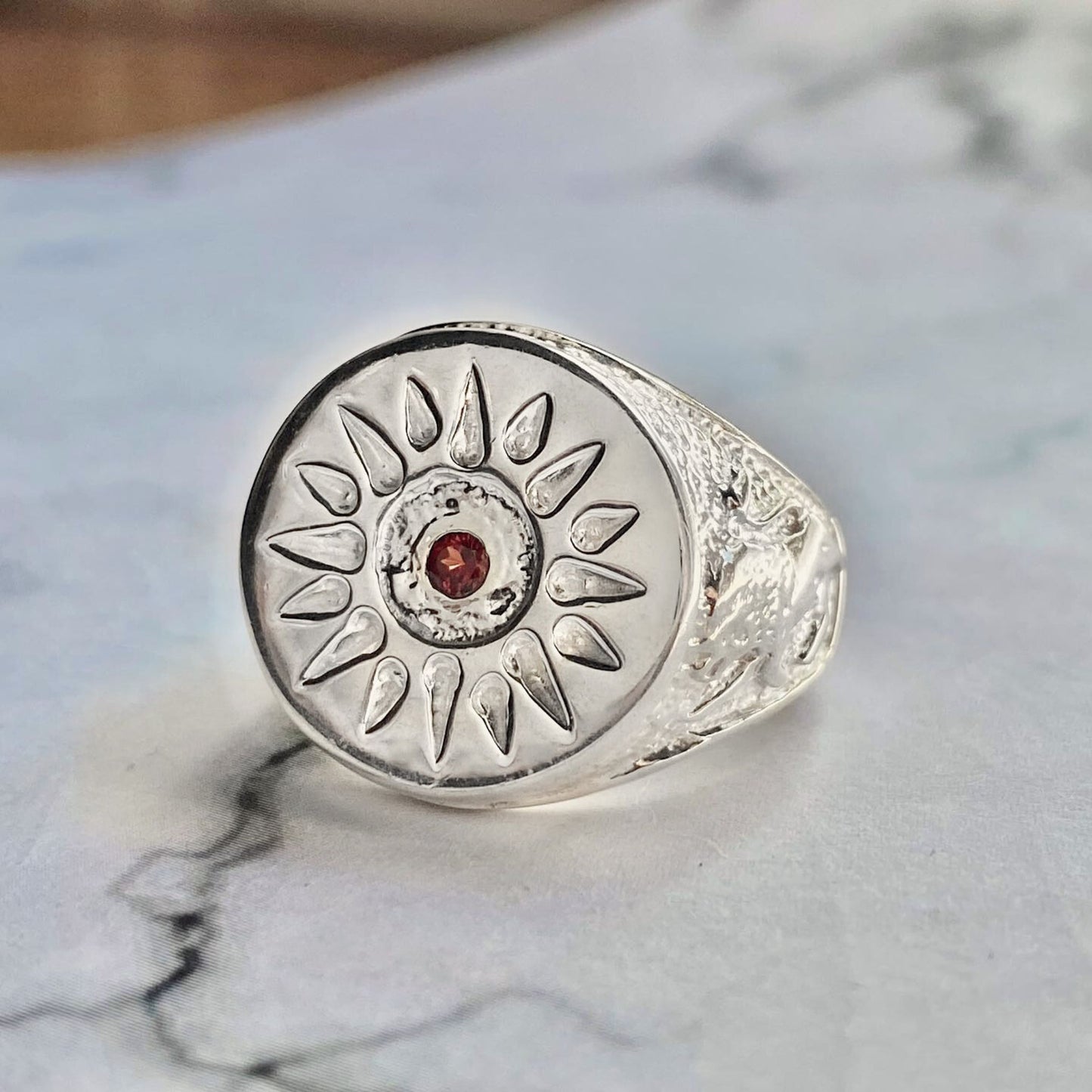 Kutles Ring