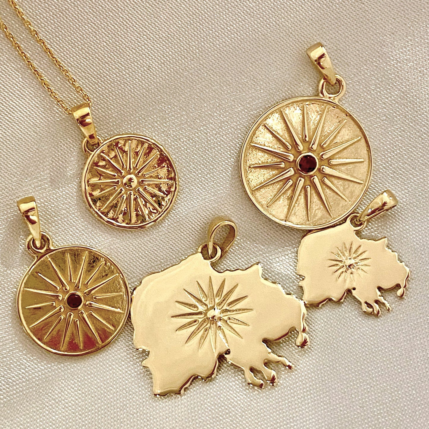 Karta Pendant
