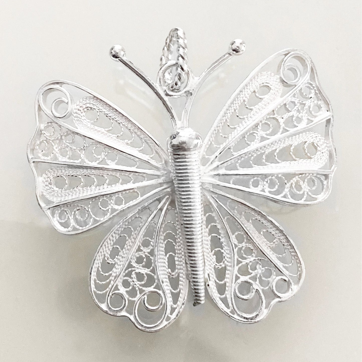 Laila Filigree Pendant