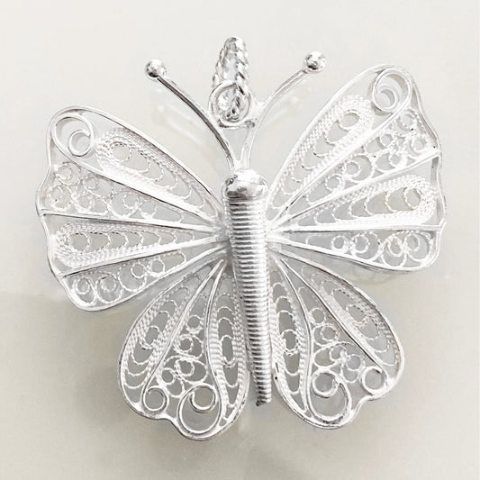 Laila Filigree Pendant