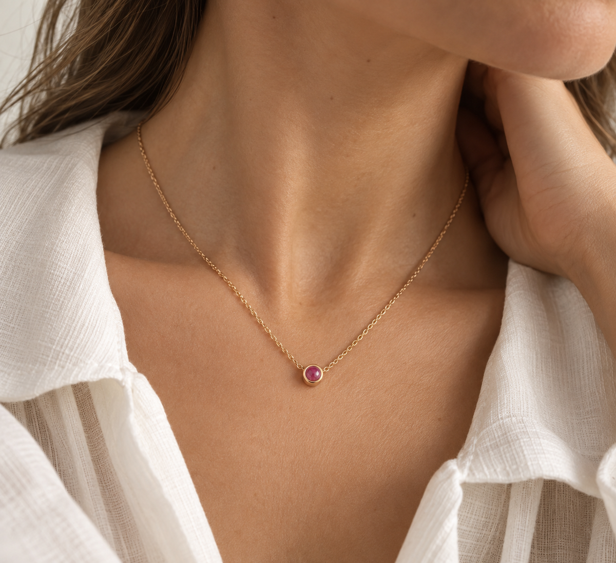 Vineta Ruby Necklace - Gold