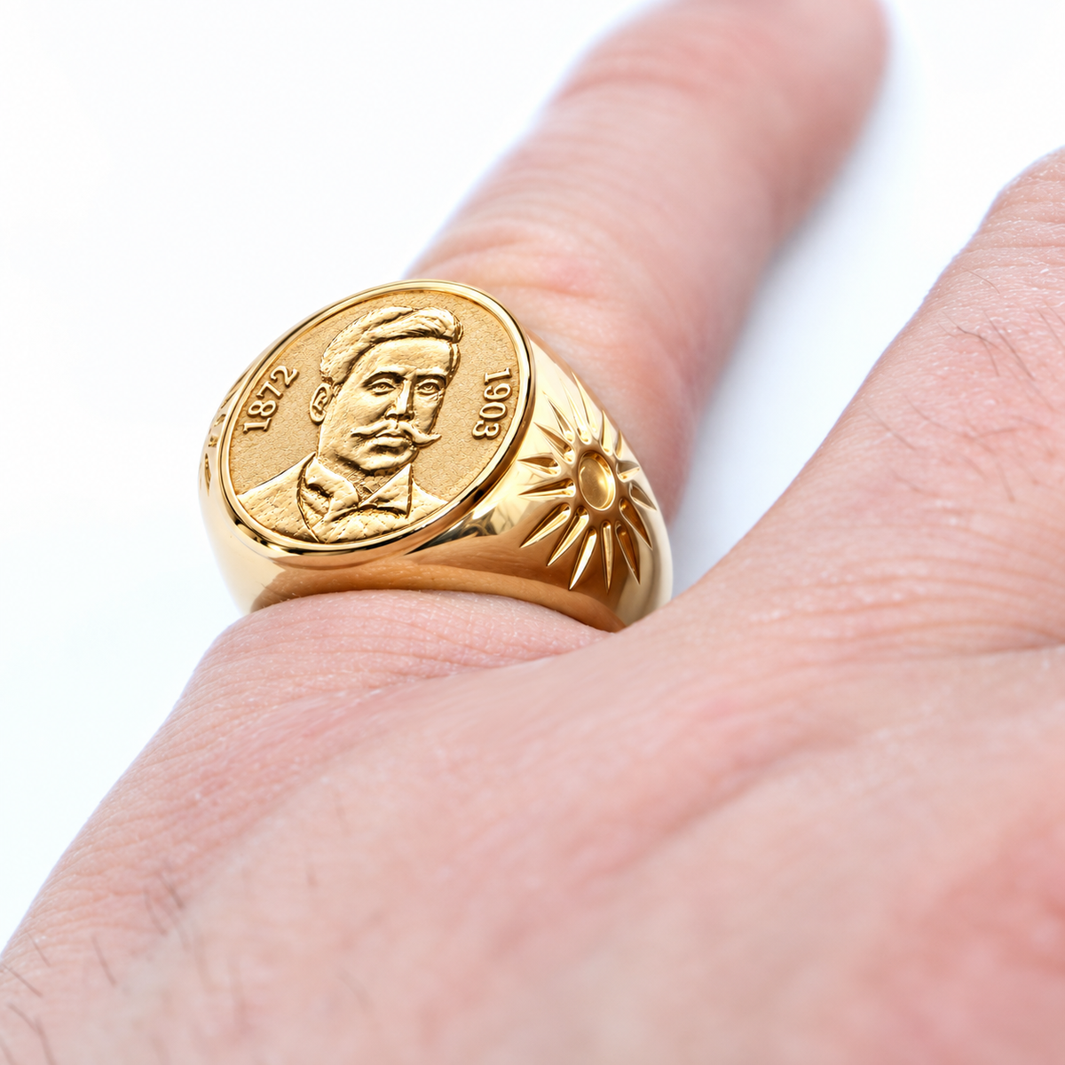 Delčev Ring - Gold