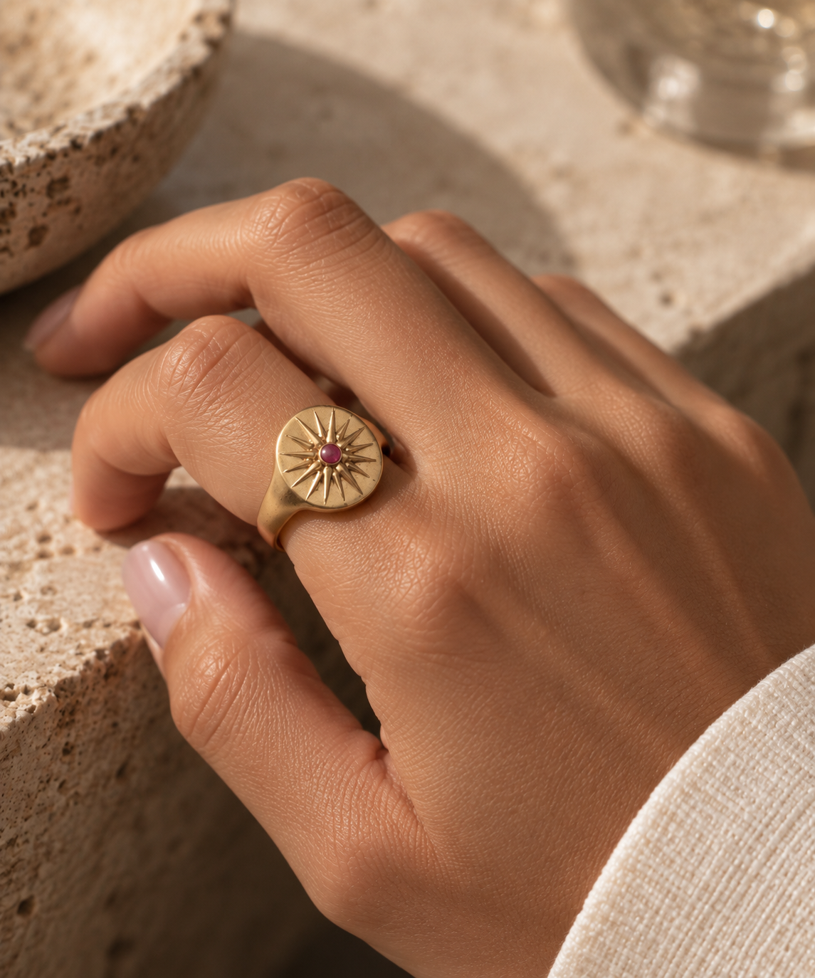 Stater Ruby Ring - Gold