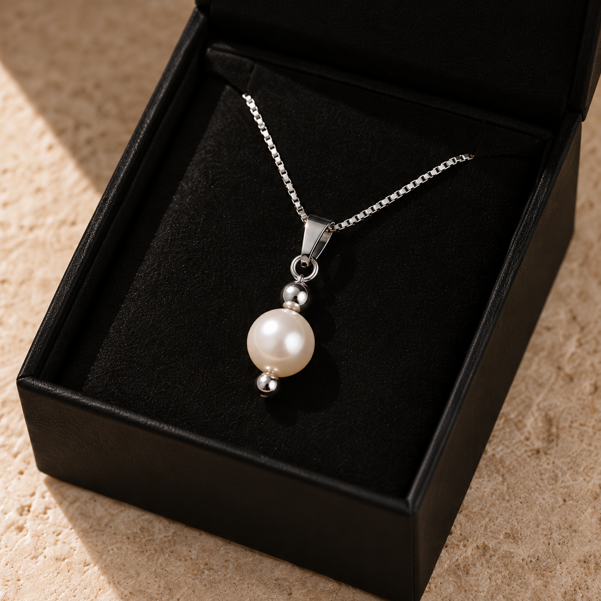Helena Necklace