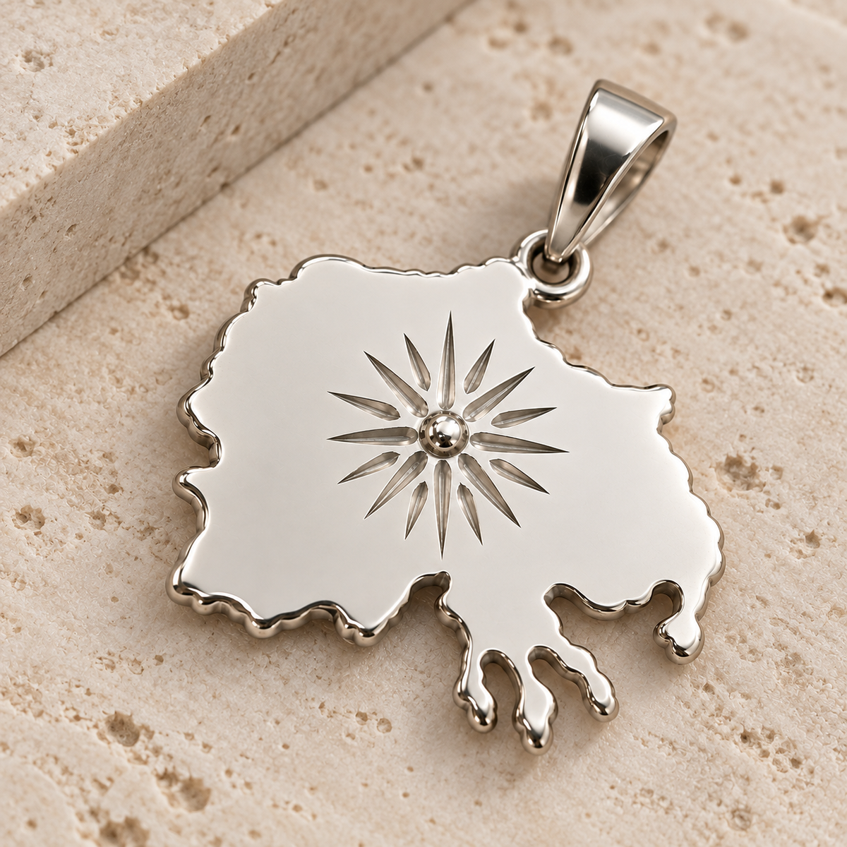 Karta Pendant - Silver