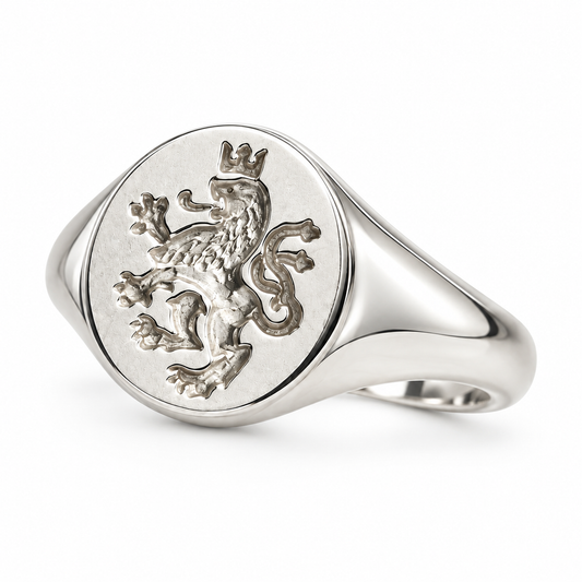 Lavica Signet Ring - Silver