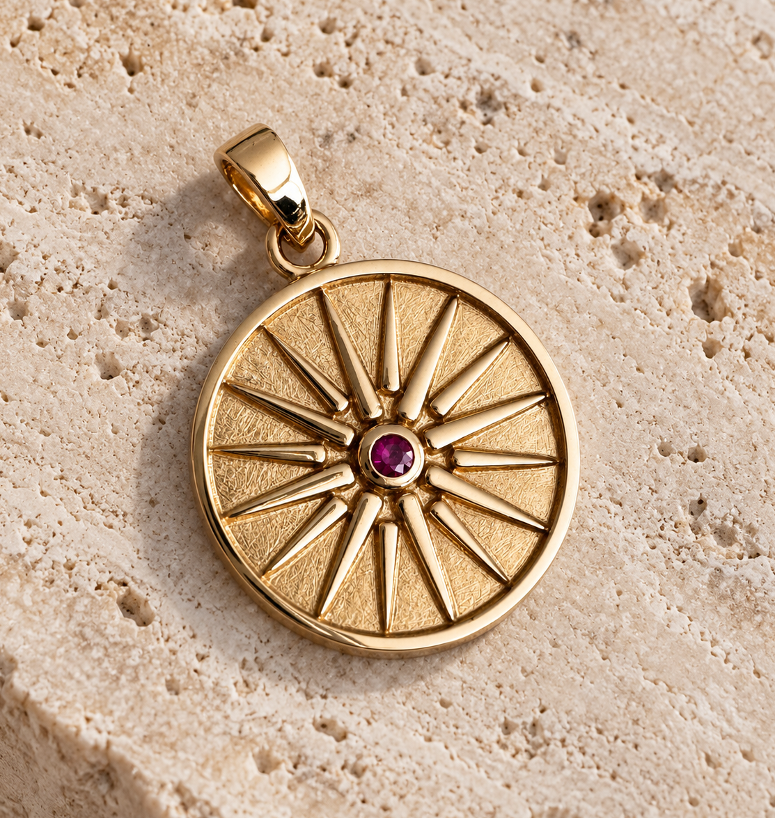 Sonce Pendant - Gold