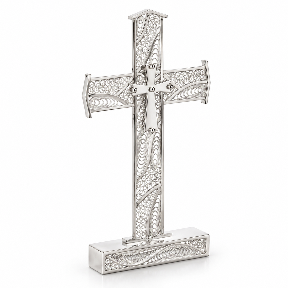 Trinity Table Cross