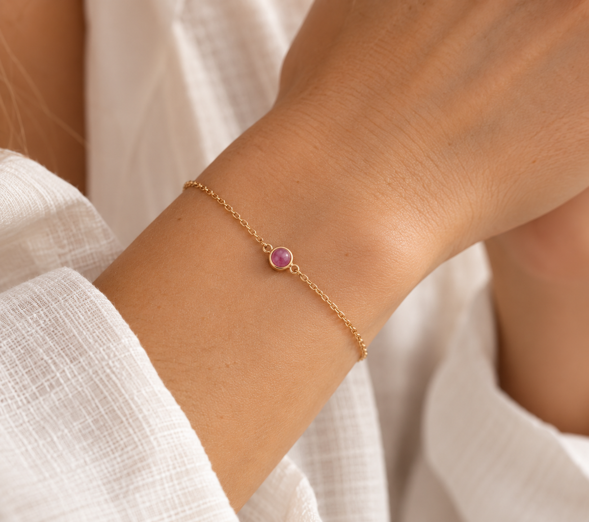 Vineta Ruby Bracelet - Gold